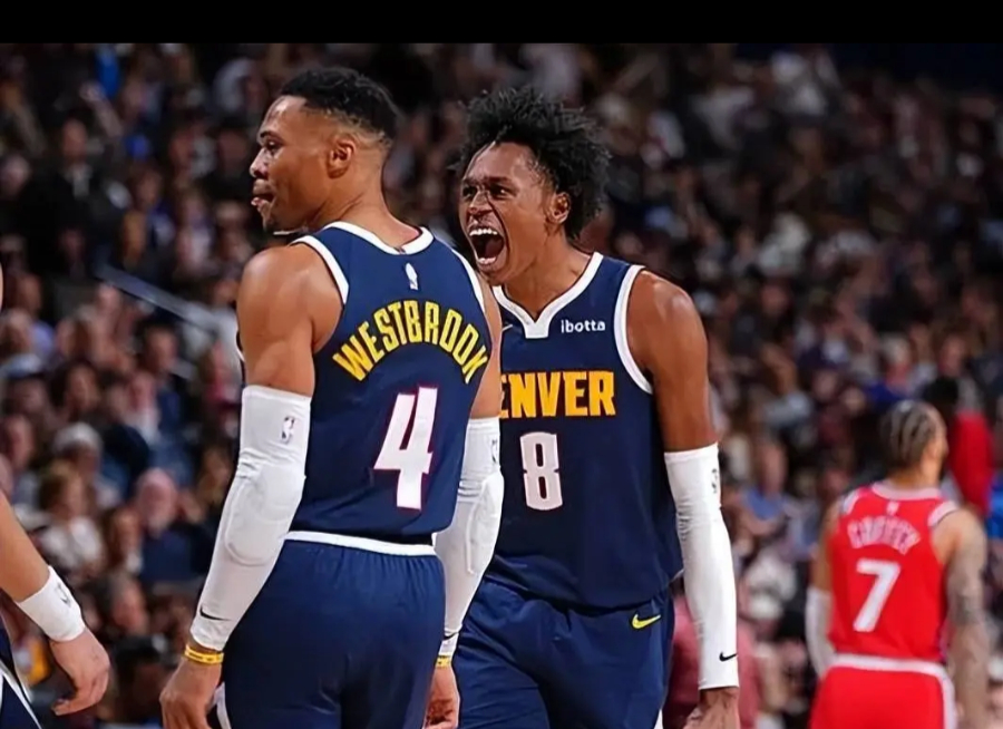 米兰体育下载-热火B队轻取灰熊,萨姆·米切尔送出助攻