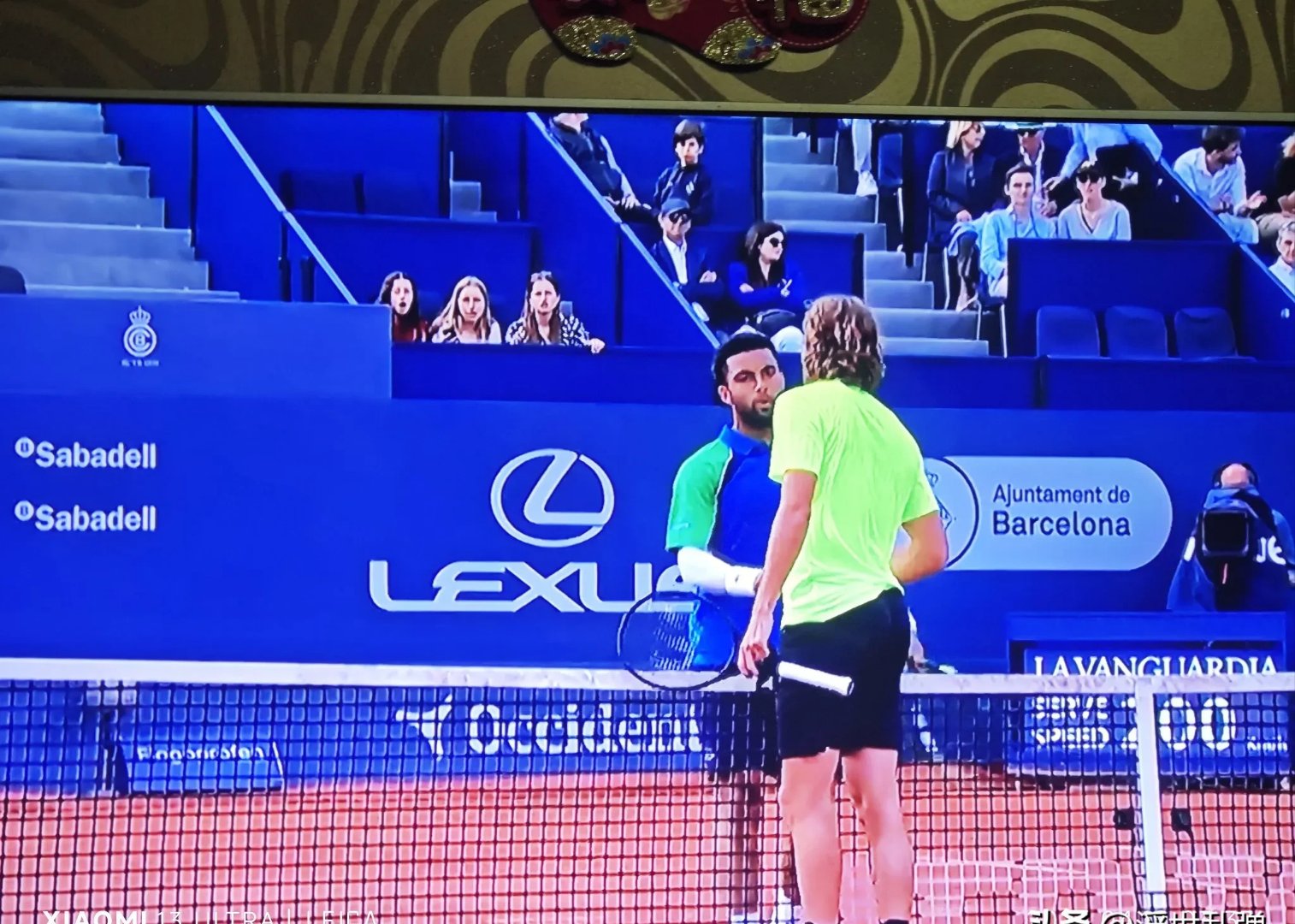 欧洲网球队鏖战西班牙网球队,西西帕斯制霸全场的简单介绍 欧洲网球队鏖战西班牙网球队,西西帕斯制霸全场的简单介绍