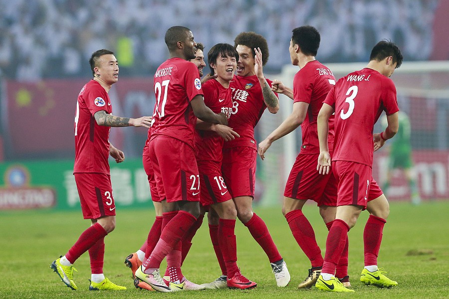 卡迪斯接连踢球员获罚，球队受到严惩