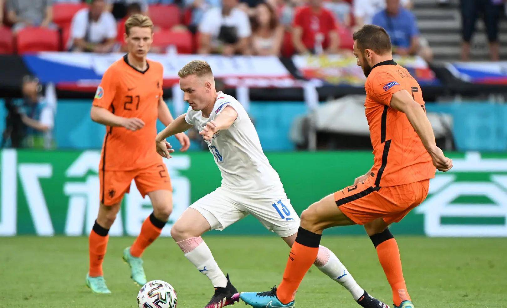 米兰登录入口-关于捷克女足斩获胜利，强劲表现的信息