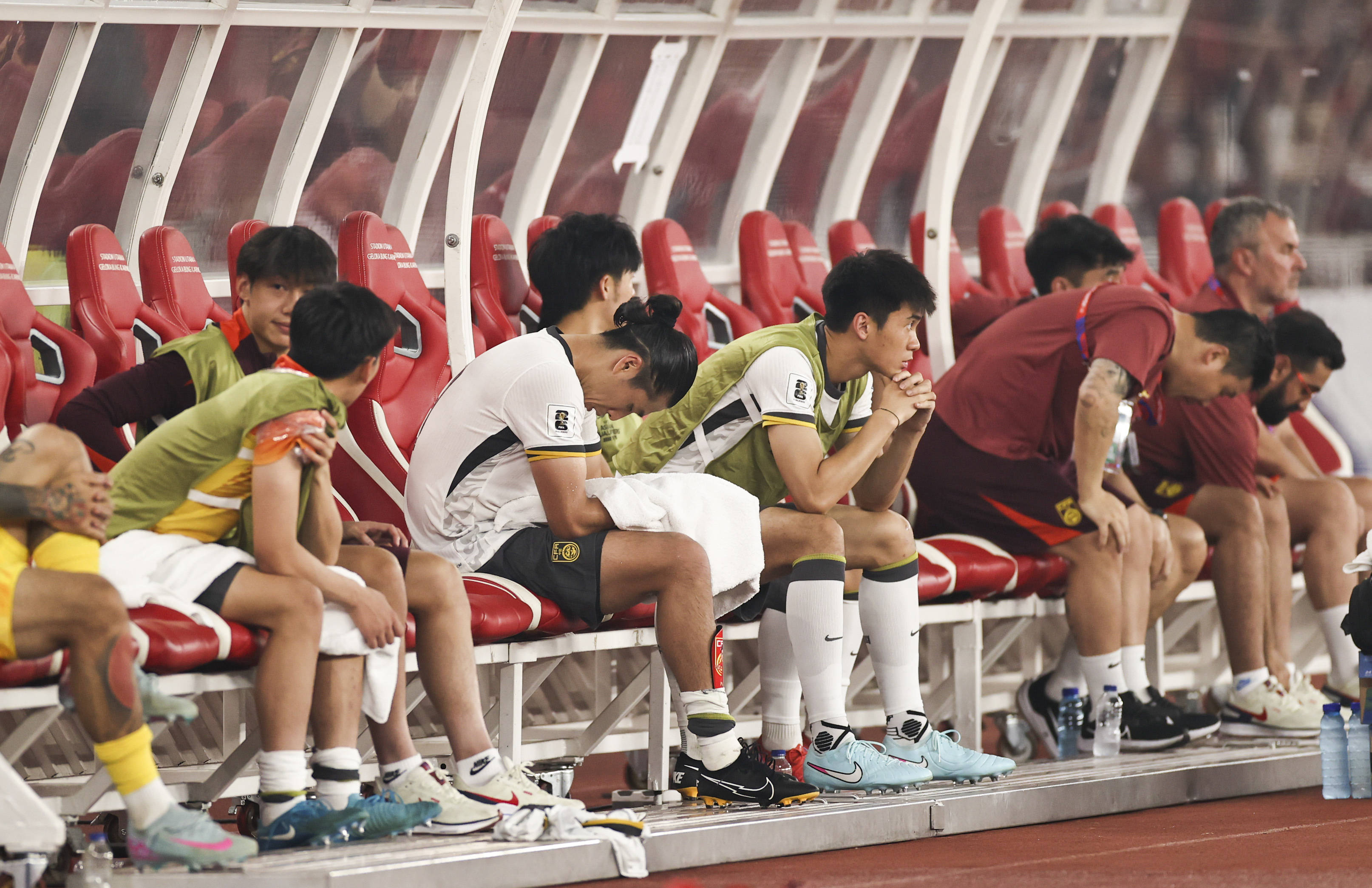 包含中国足球选手在国际比赛中实现零封的词条 包含中国足球选手在国际比赛中实现零封的词条